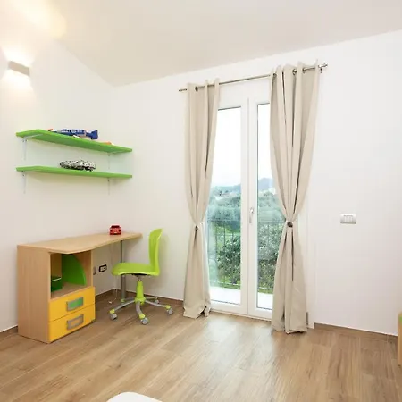 The White Hébergement de vacances Tortolì